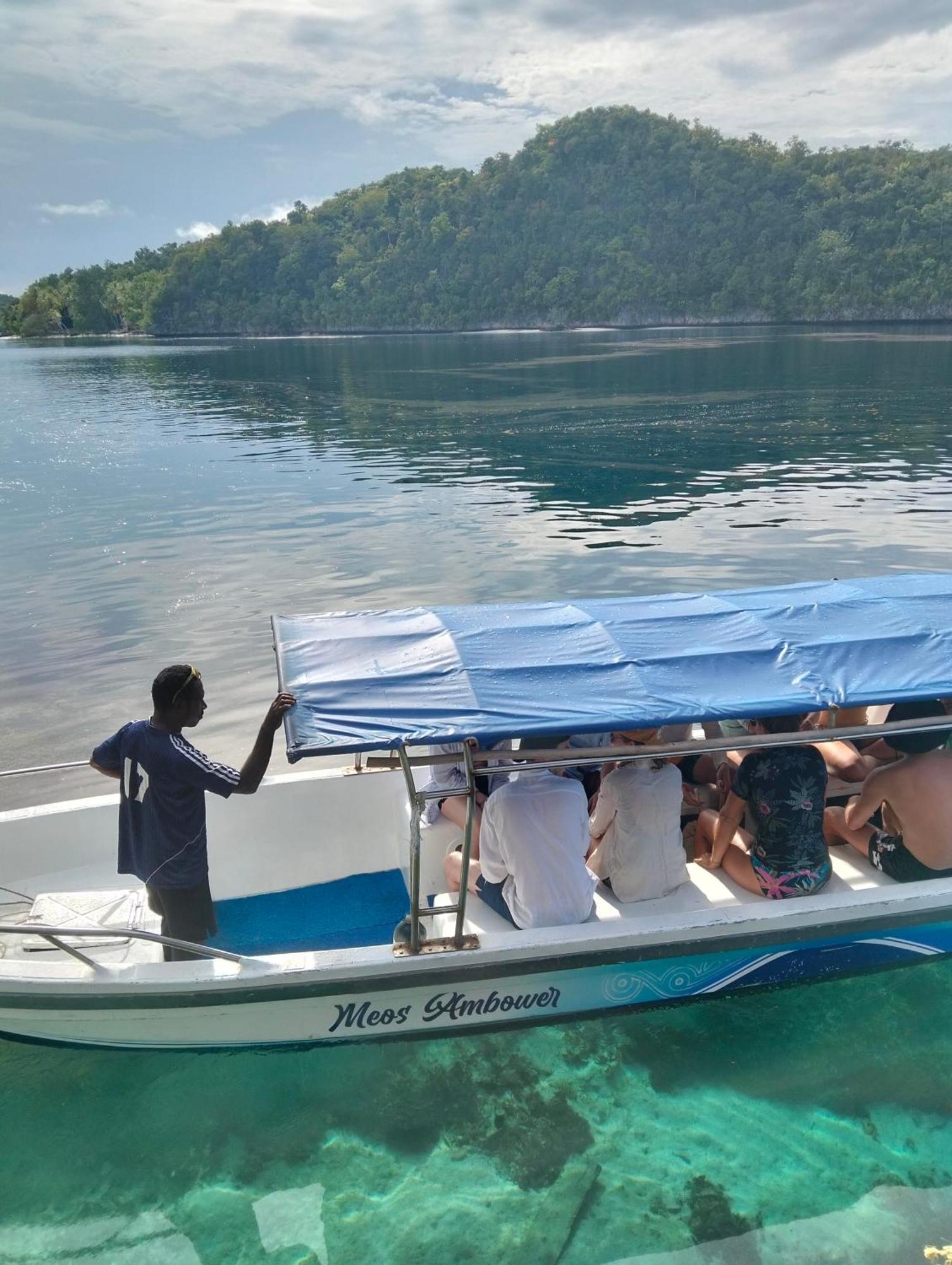 Meos Ambower Homestay Raja Ampat Fam Екстер'єр фото